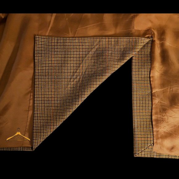 Brooks Brothers Sport Coat - 48L, Wool/Cashmere, Tan Houndstooth Plaid, EUC - Picture 7 of 12